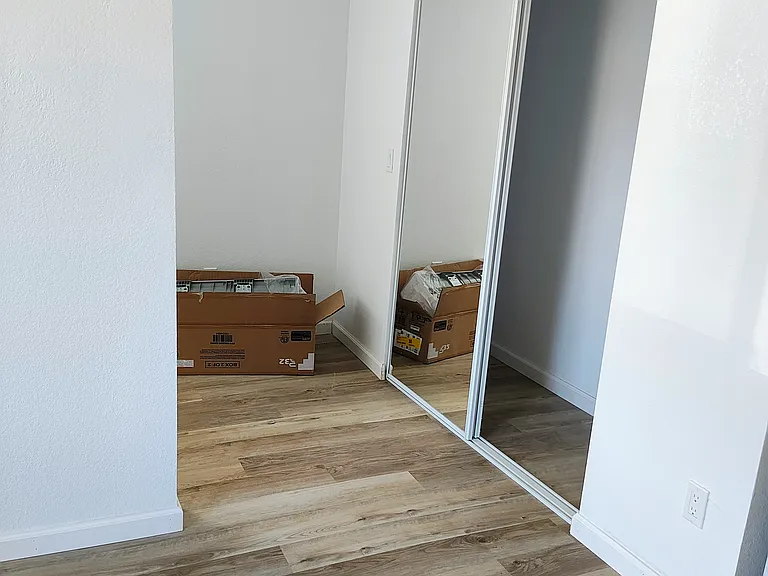 457 Falcon Way — Photo 4