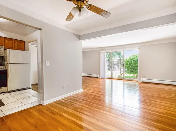 1249 Island Dr APT 101, Ann Arbor, MI 48105