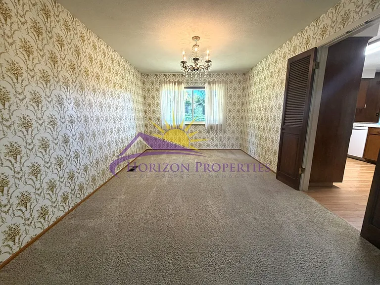 4939 Durland Way — Photo 7