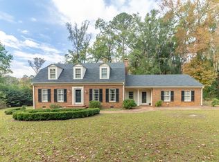 202 Savannah Dr, Louisville, GA 30434