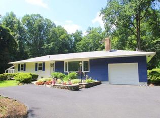 1355 Mission Rd, Quakertown, PA 18951