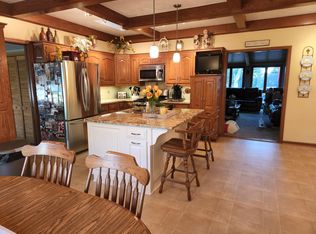 25161 S Center Rd, Frankfort, IL 60423