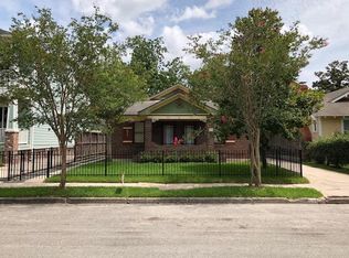 905 Omar St, Houston, TX 77009