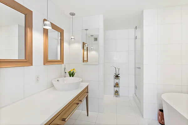 Rented by Douglas Elliman | media 4