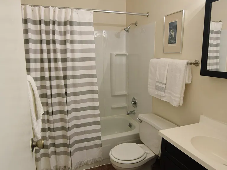 Bath, photos of townhouse while it was staged