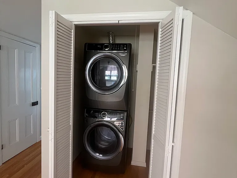 32 Maple St #2 — Photo 13