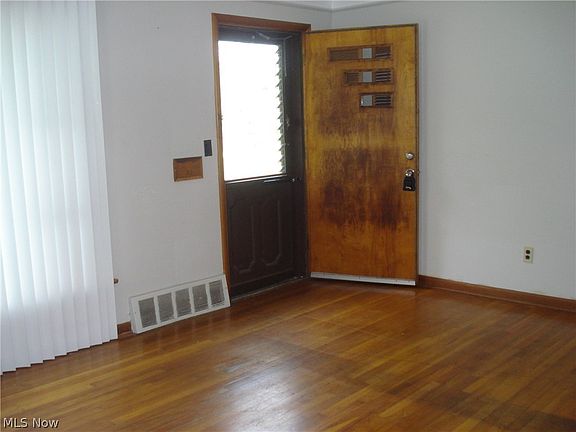 2nd image of 24500 Puritan Rd