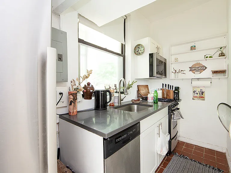 26 Jane St #RBW — Photo 4
