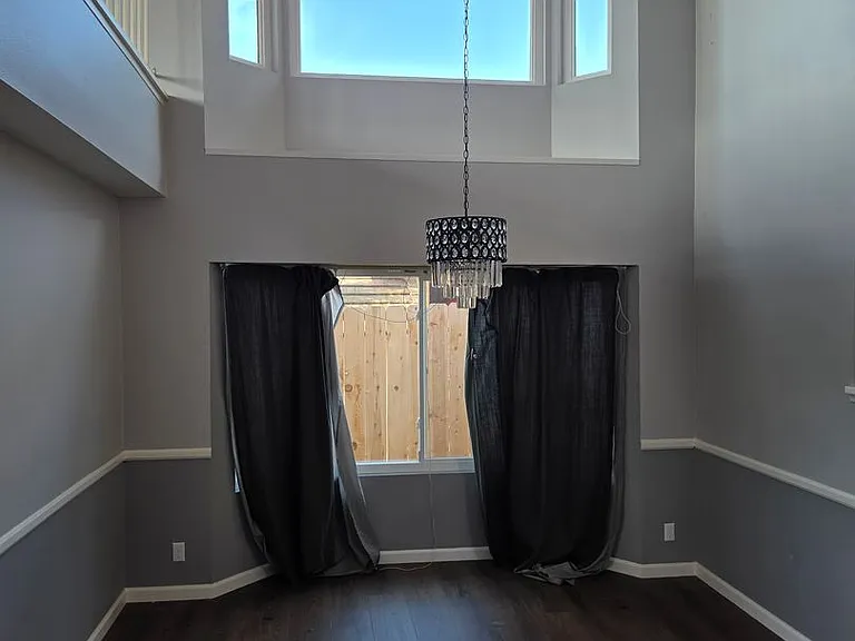 1445 Vaquero Gln — Photo 7