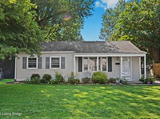 9726 Sue Helen Dr, Jeffersontown, KY 40299