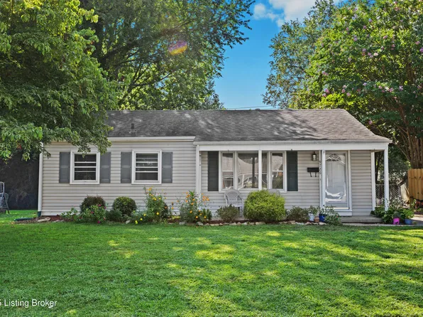 9726 Sue Helen Dr, Jeffersontown, KY 40299