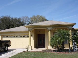 9819 Sunnyoak Dr, Riverview, FL 33569