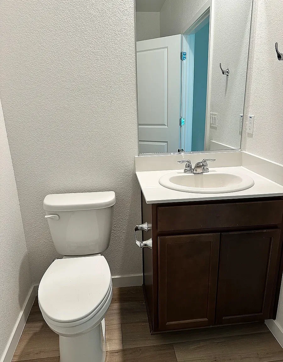 1 bed, 550 sqft, $1,200 — Photo 4