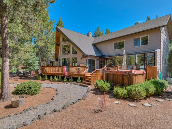 55877 Wood Duck Dr, Bend, OR 97707