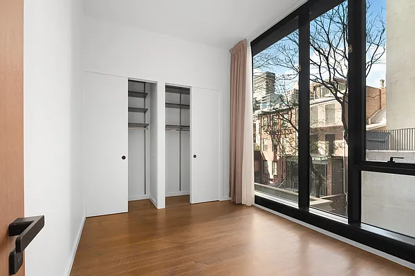 Rented by Compass | media 25