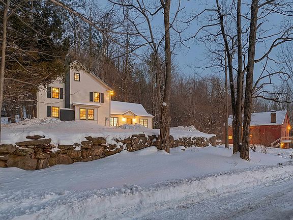 2nd image of 882 Mitchell Road