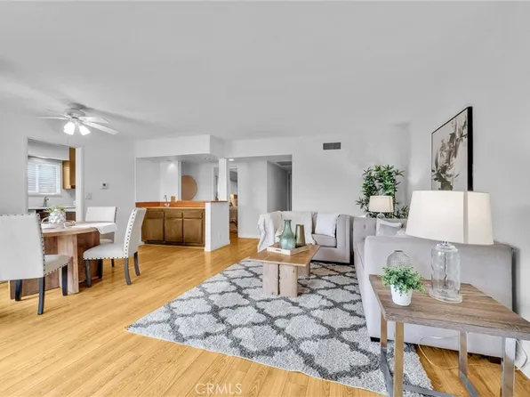 9766 Verde Mar Dr, Huntington Beach, CA 92646