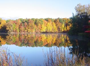 80-82 E Lake Ln, Red Hook, NY 12571