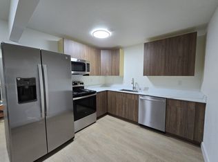 6386 Pine Rd NE #B, Bremerton, WA 98311