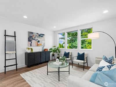 5949 41st Avenue SW #5, Seattle, WA, 98136