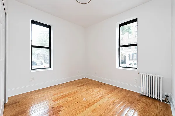 Rented by Bold New York | media 16