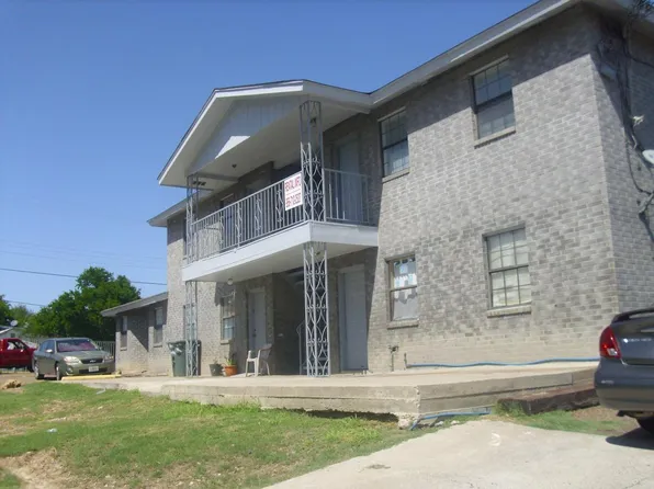 801 Okane St, Laredo, TX 78040