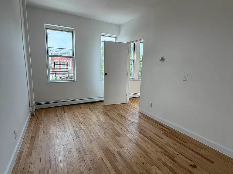 108-36 49th Ave #3 — Photo 4