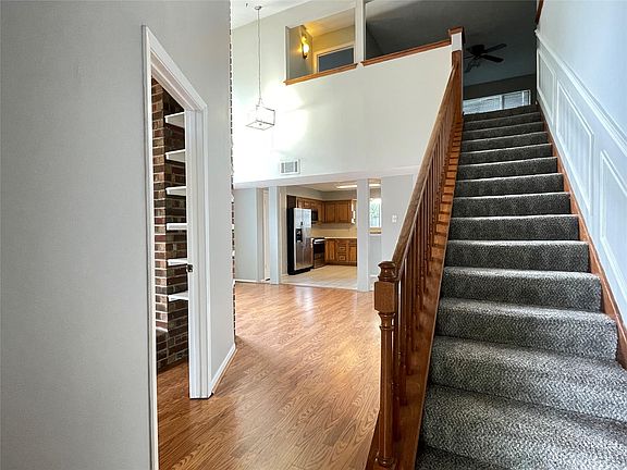 2nd image of 5006 Temple Bell Dr