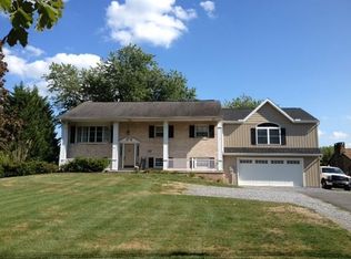 421 Mount Gretna Rd, Elizabethtown, PA 17022