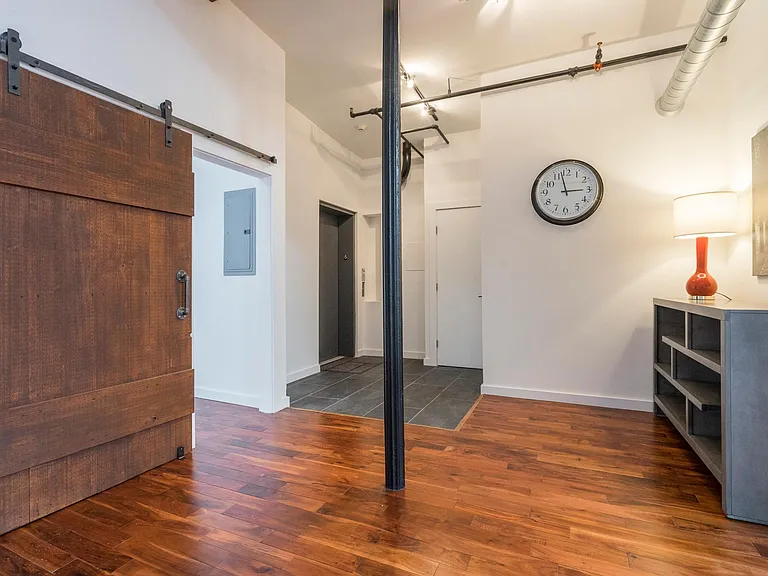 30 S 7th St #FURNISHED — Photo 19
