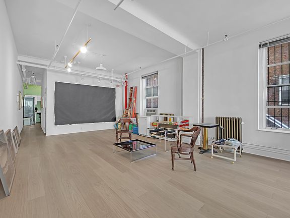 5th image of 652 Broadway APT 7F