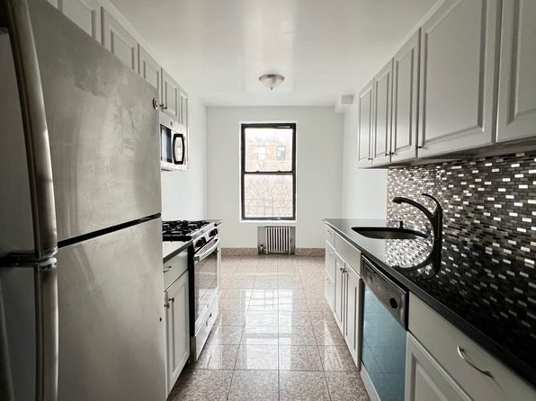 11880 Metropolitan Ave #5