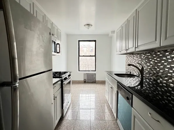 11880 Metropolitan Ave APT 5G, Kew Gardens, NY 11415