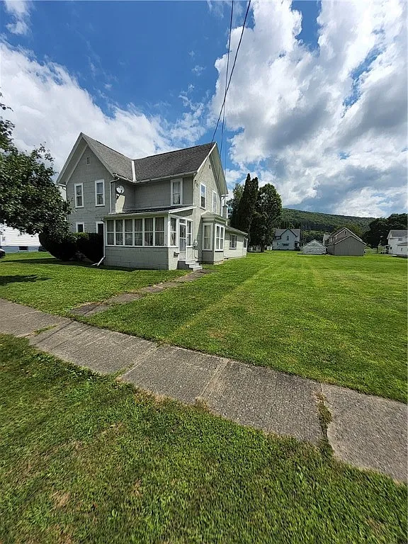 9 Oliver St photo 1
