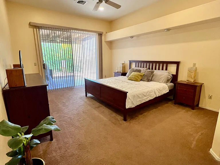 3048 W Desert Glory Dr — Photo 4