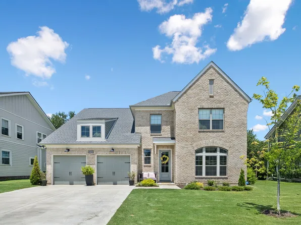 5722 Heirloom Dr, Murfreesboro, TN 37129