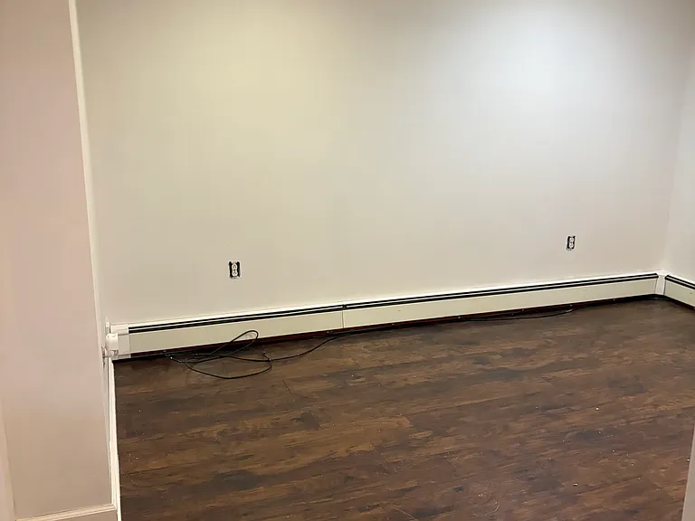 403 Ormsby Ave #1 — Photo 14