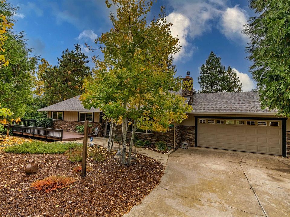 1st image of 26242 Fairway Dr