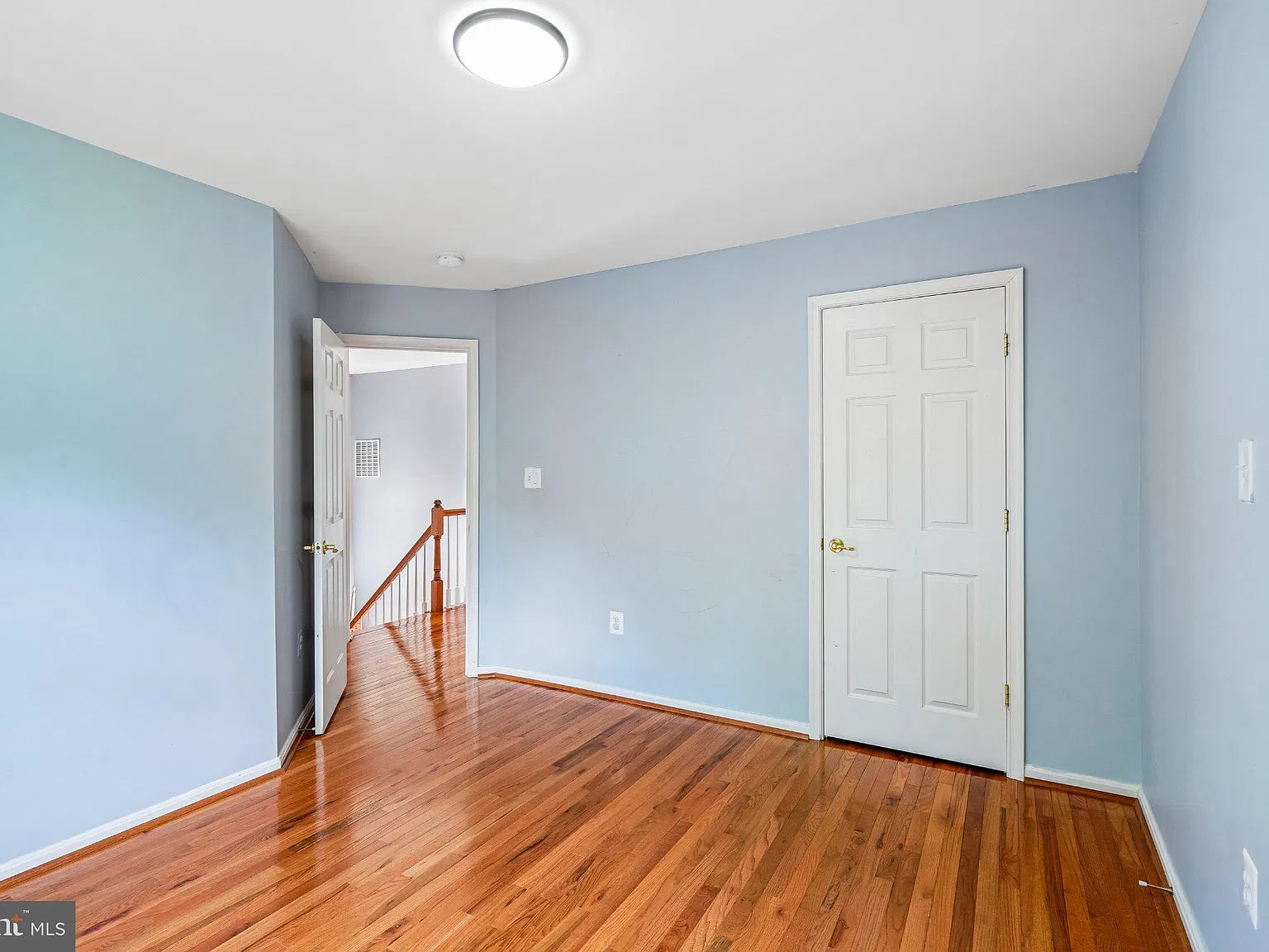 3 bed, 2.5 bath, 1577 sqft, $2,650 — Photo 2