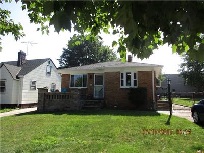 3271 W 141st St, Cleveland, OH, 44111