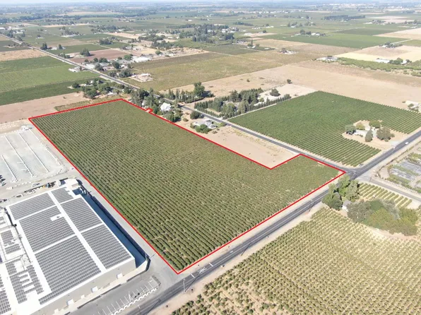 15155 N Curry Ave, Lodi, CA 95240