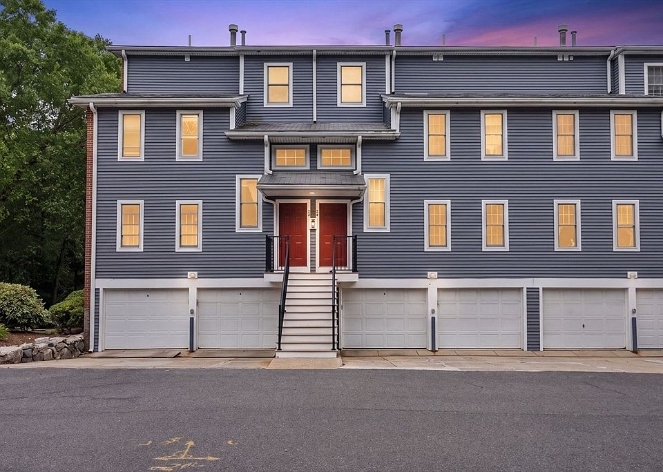 1st image of 24 N Stone Mill Dr #1112