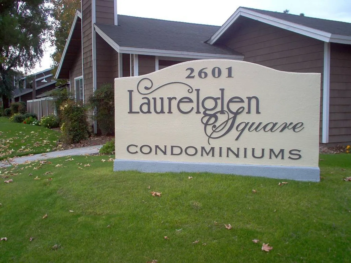 Laurelglen — Photo 3