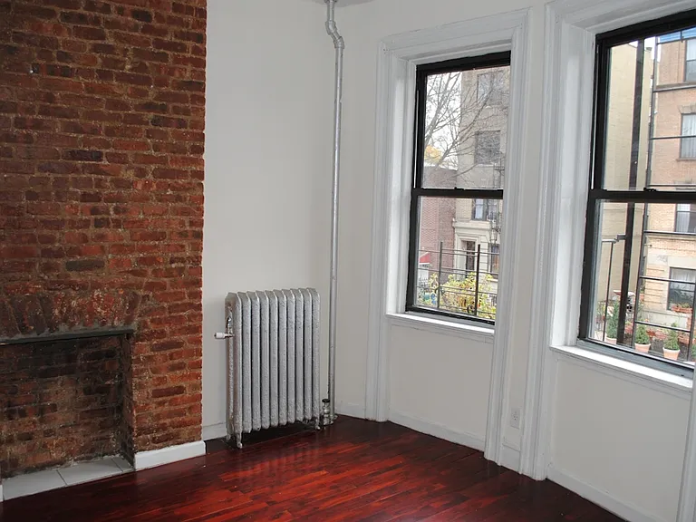 647 Prospect Pl #5 — Photo 3