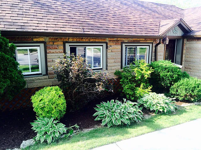 43 Cass St photo 1