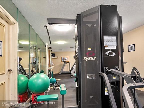 4th image of 120 Cypress Club Dr APT 206
