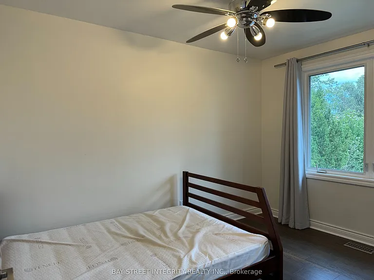 1339 Pinegrove Rd — Photo 18