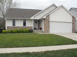 5431 Carey Dr, Cedar Falls, IA 50613
