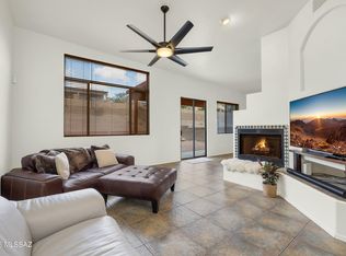 518 W Spearhead Rd, Oro Valley, AZ 85737