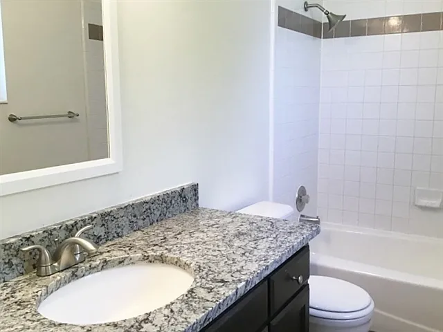 2702 W 4200 S — Photo 8